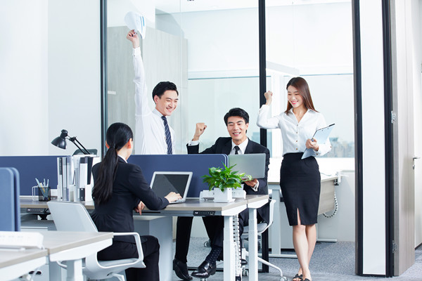 年度經(jīng)營計劃：聚焦核心業(yè)務(wù)，提升核心競爭力